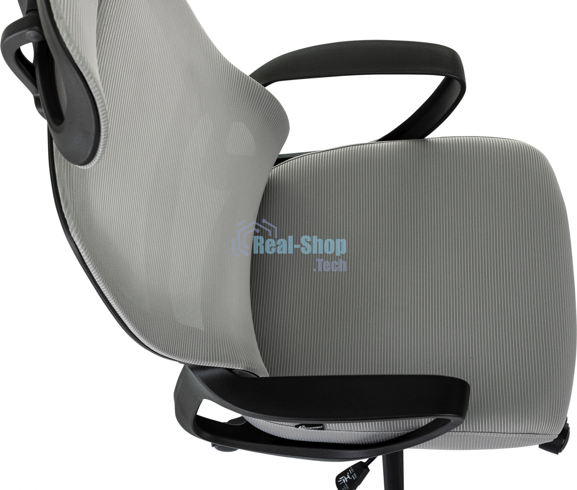 Кресло руководителя Бюрократ Wise серый, сетка/ткань, с подголов. крестов. пластик