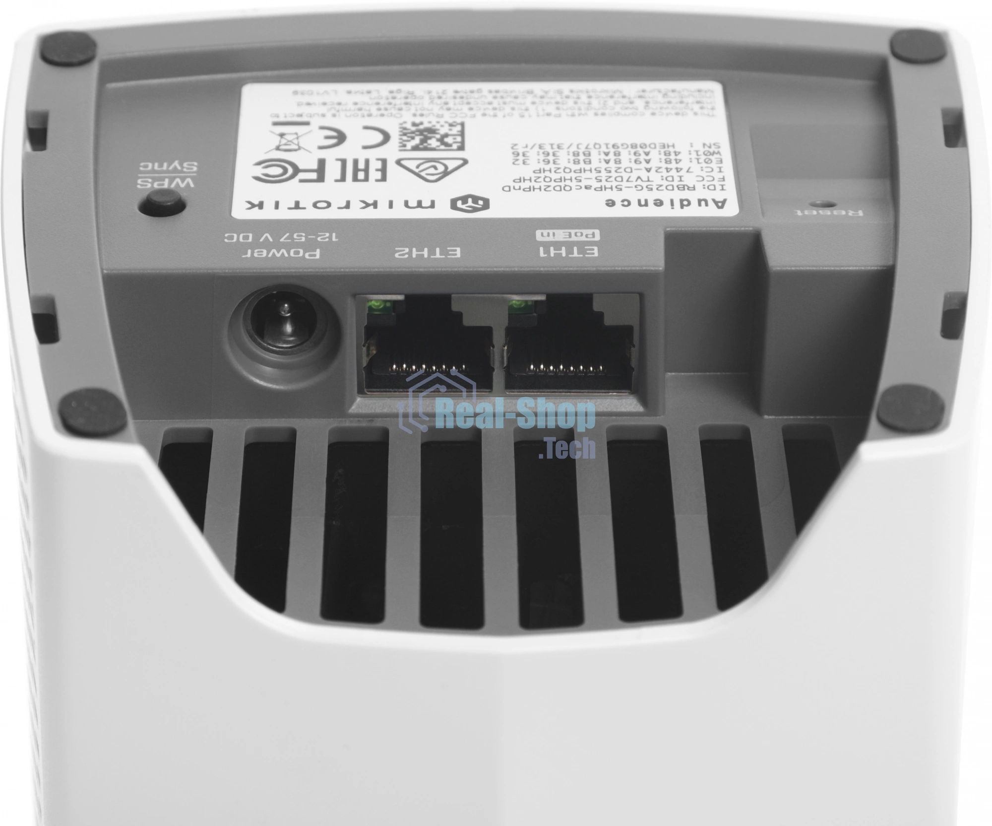 Точка доступа MikroTik Audience Mesh, 3 диапазона, 802.11ac(RBD25G-5HPacQD2HPnD)