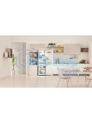 Холодильник Indesit ITR 4180 W белый двухкамерный 220/78л морозилка снизу