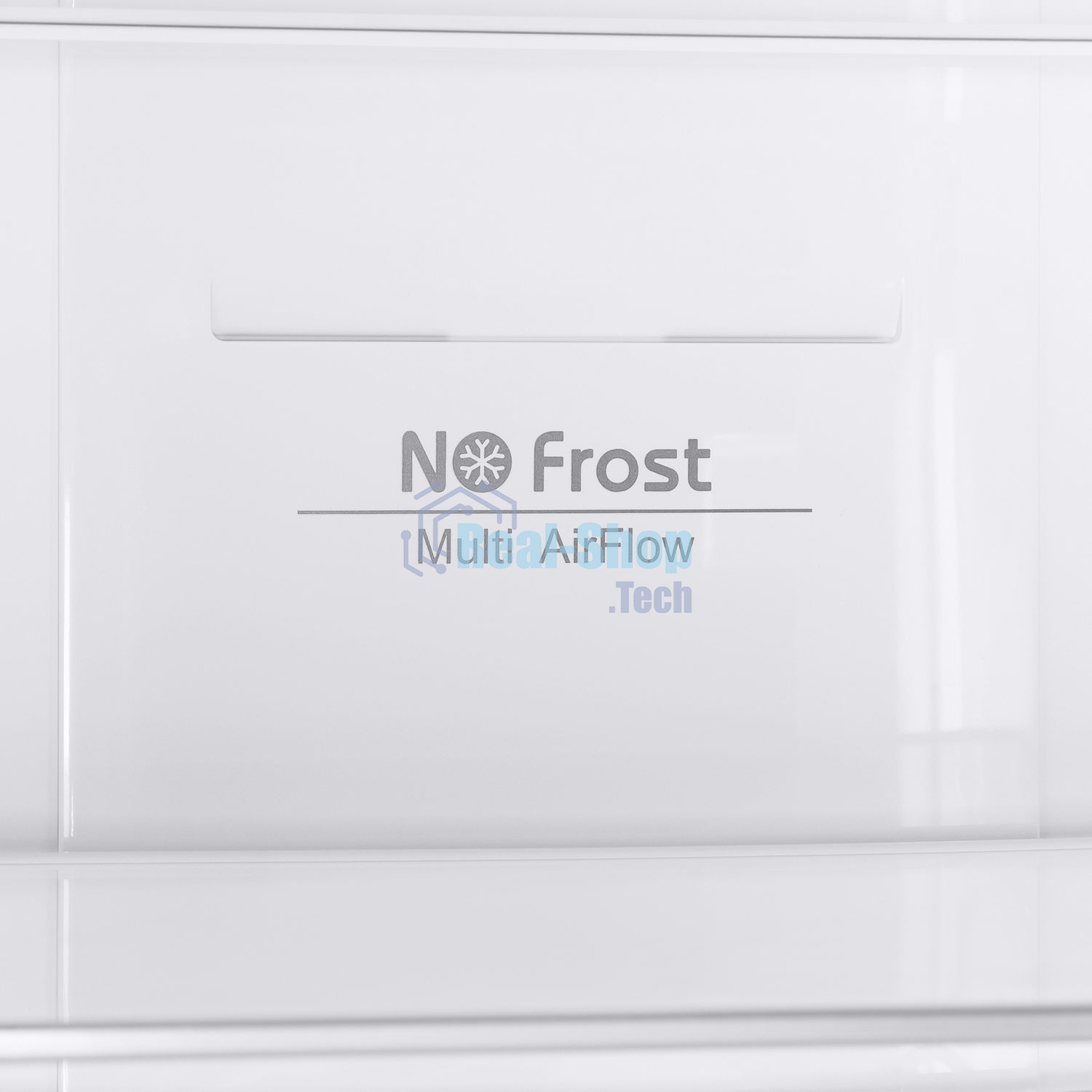 Холодильник Maunfeld MFF200NFW белый глянц. двухкамерный 271/106л морозилка снизу