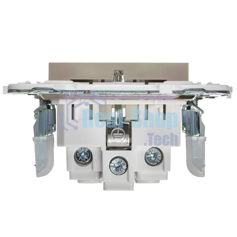 Розетка IEK SKANDY SK-R04B (SK-R14-16-K10) с заземлением, с защитными шторками 16А, бежевый