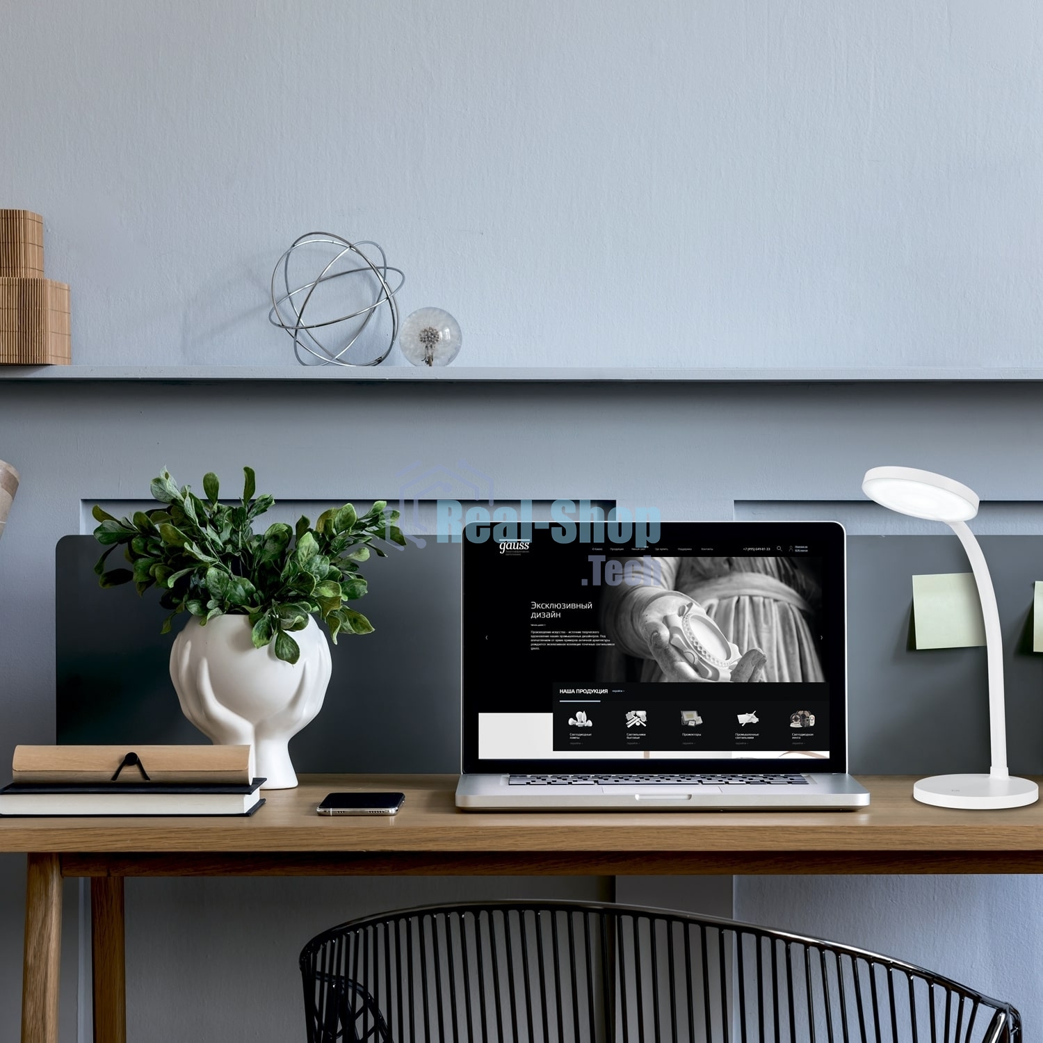 Светильник Gauss GT5031 настольный на подставке белый 8Вт