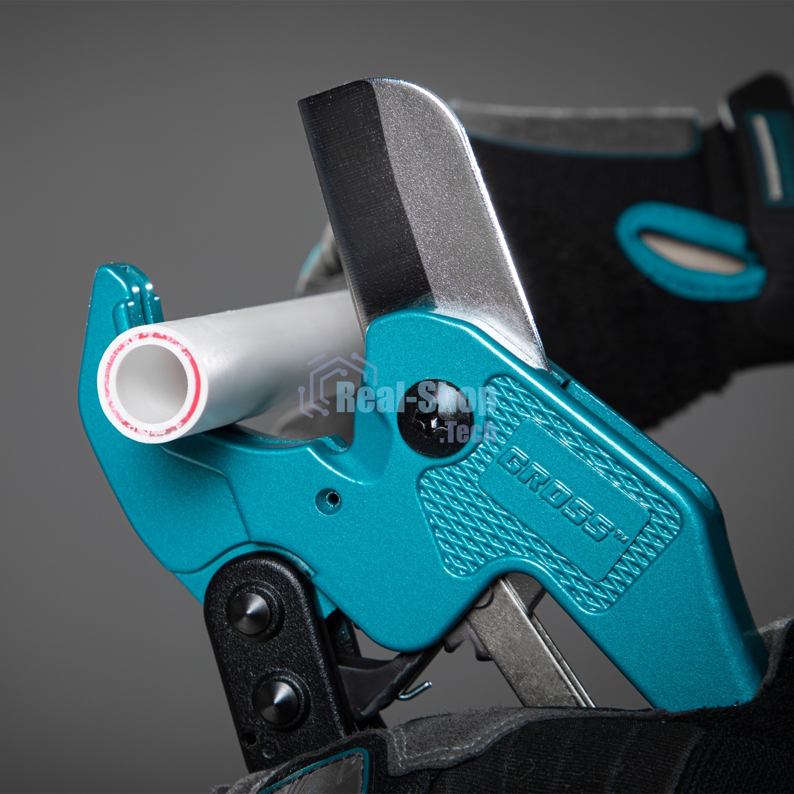 Ножницы для резки изд из ПВХ GROSS 78424 универсальные, d до 42 мм, порошковое покрытие рукоятки