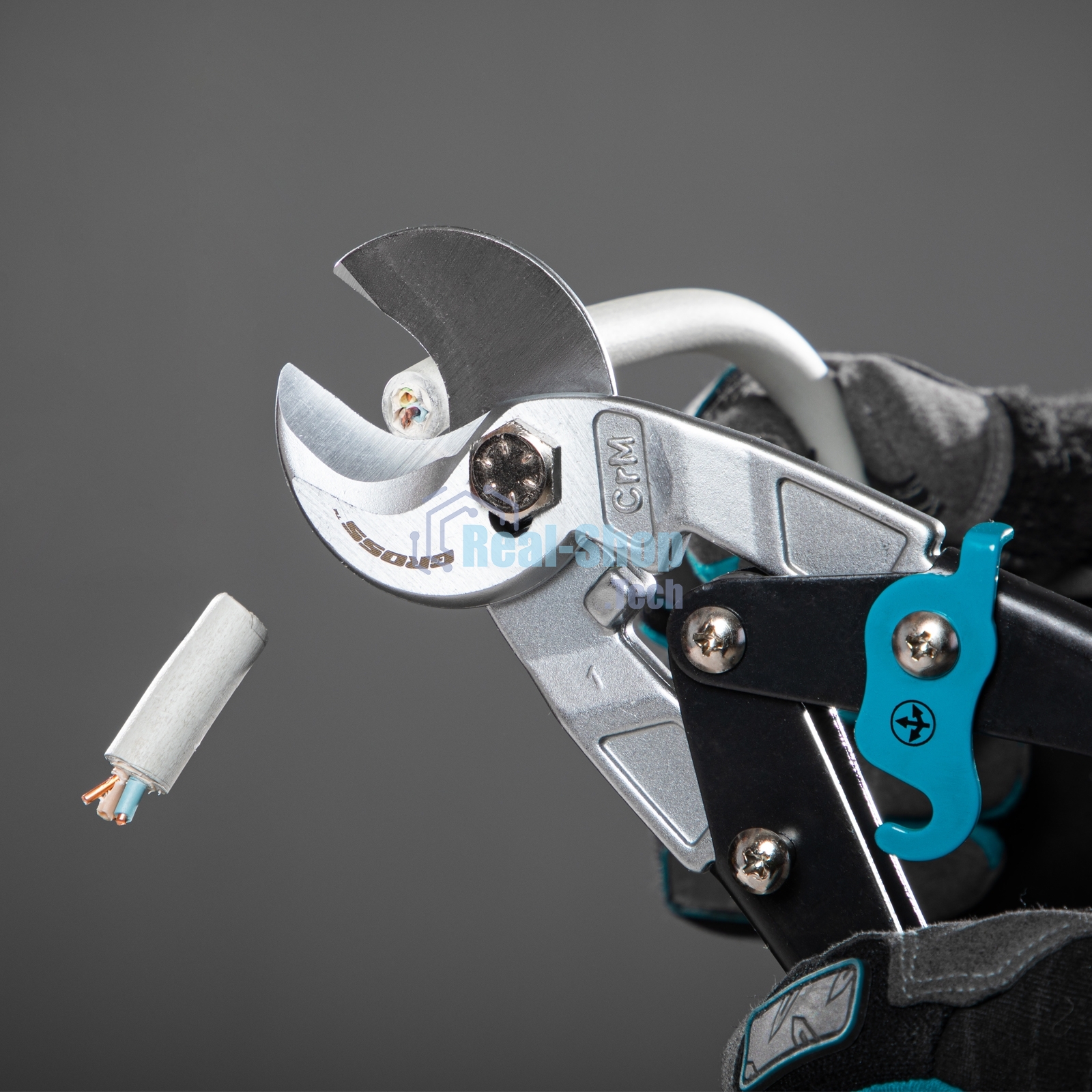 Кабелерез Gross 78450 piranha 240мм двухкомпонентные рукоятки диаметр кабеля до 14 мм