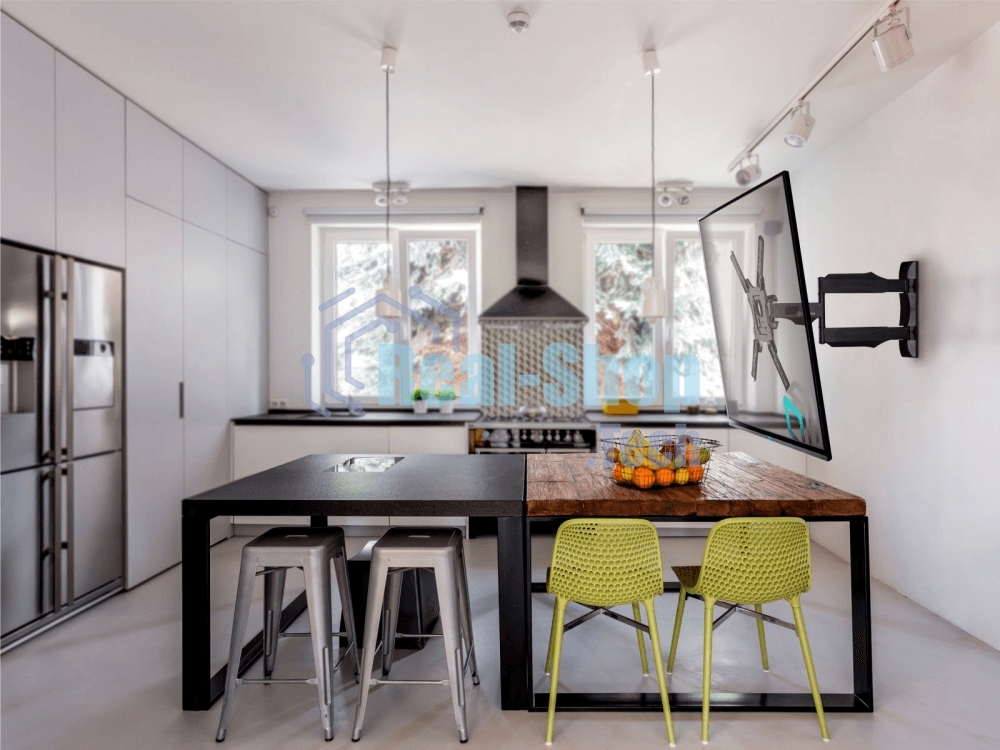 Кронштейн ONKRON M4 черный 32-65