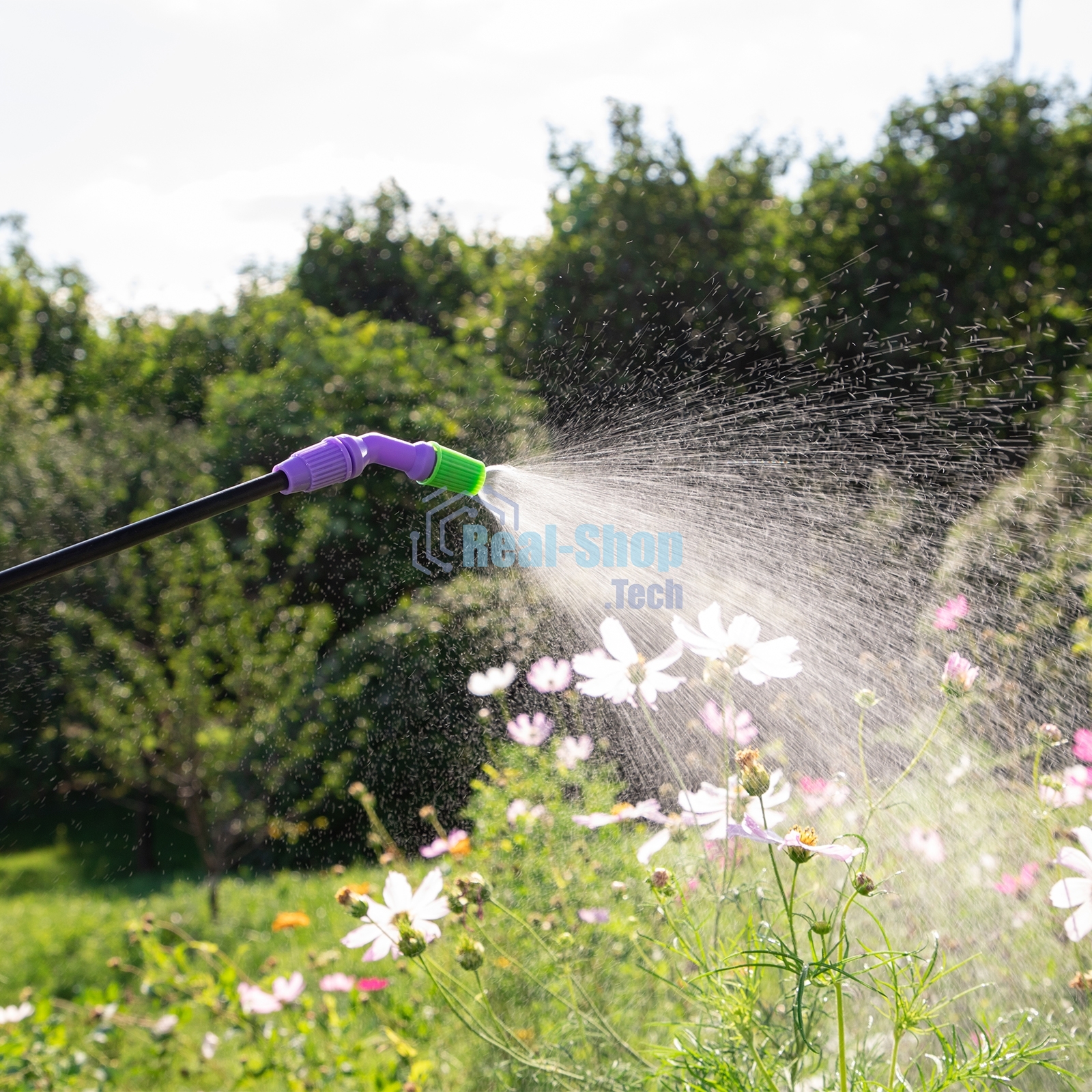 Опрыскиватель Palisad 64745 ручной усиленный с горловиной 5 литров с насосом шлангом и разбрызгиват.