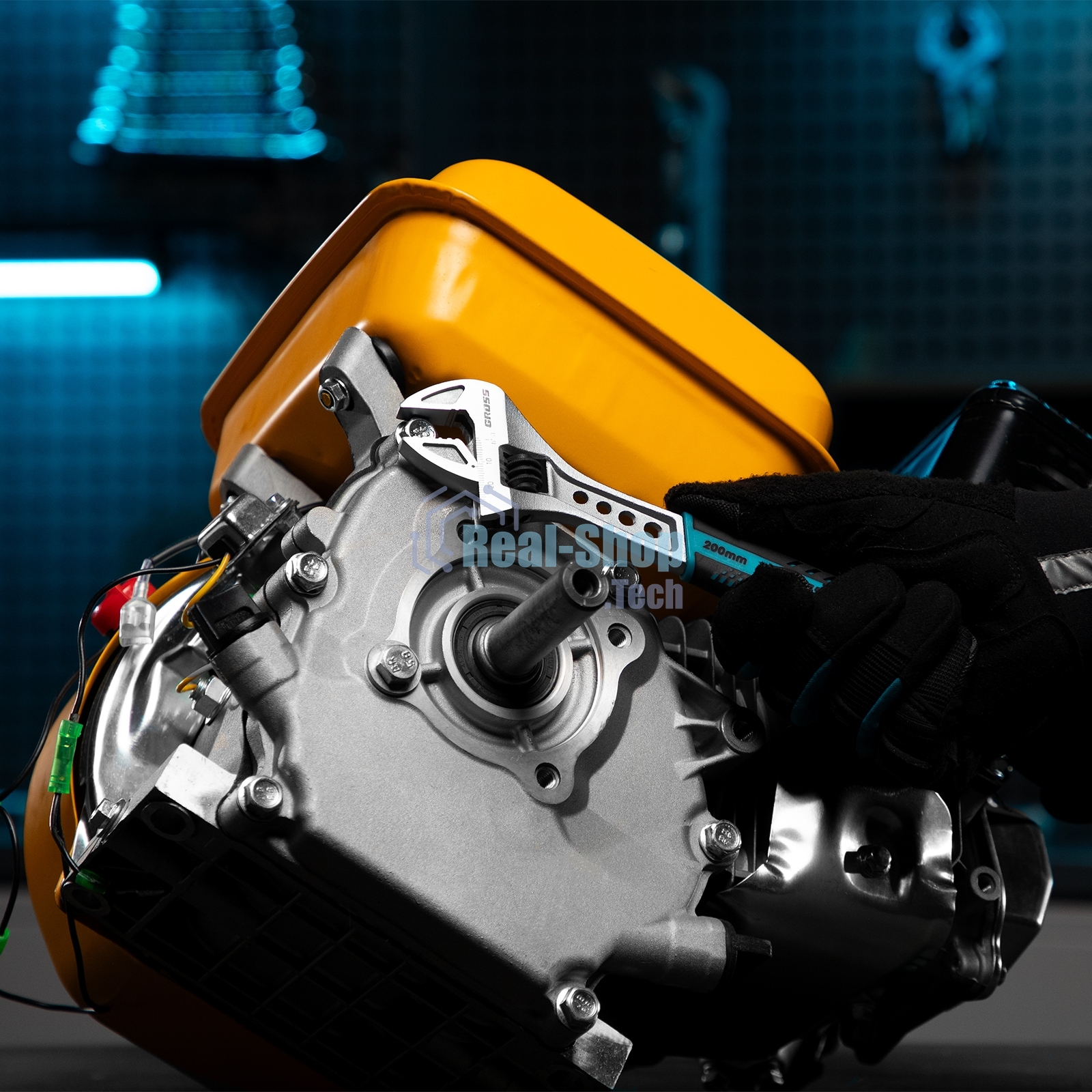 Ключ разводной Gross 15561 200 мм, CrV, двухкомпонентная ручка