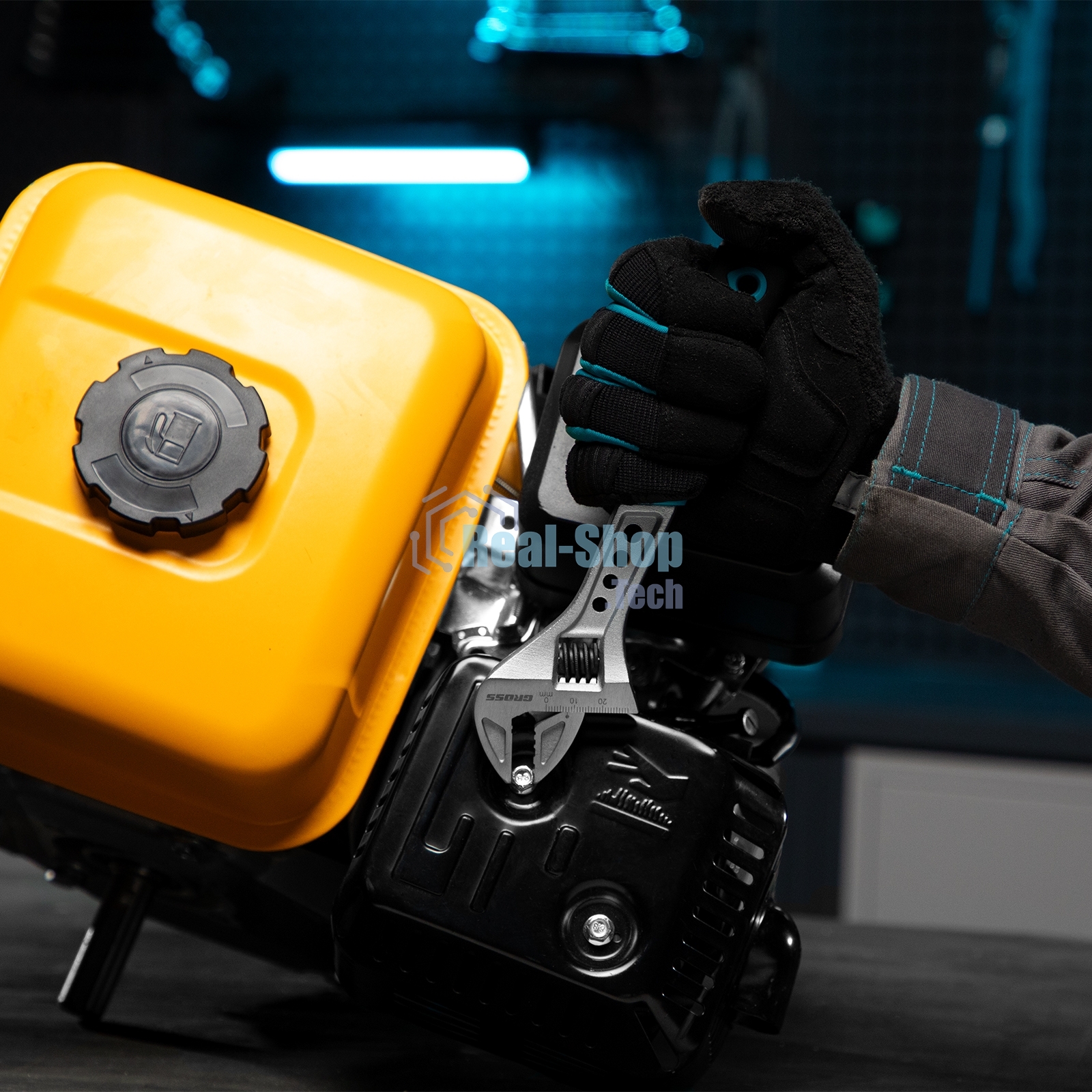 Ключ разводной Gross 15561 200 мм, CrV, двухкомпонентная ручка