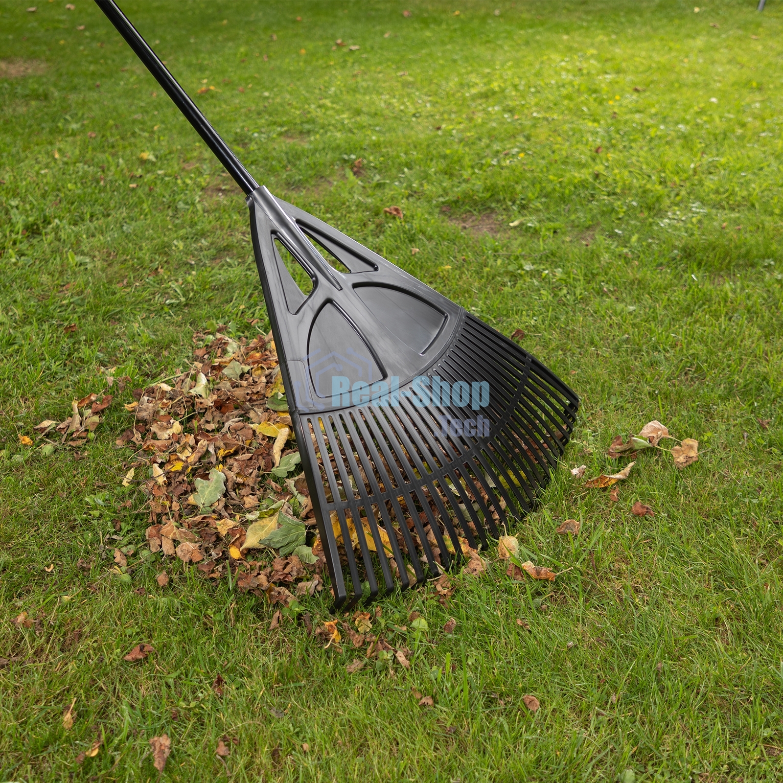 Грабли веерные пластиковые Palisad, 620х1750 мм, 27 плоских зубьев, алюминиевый черенок,