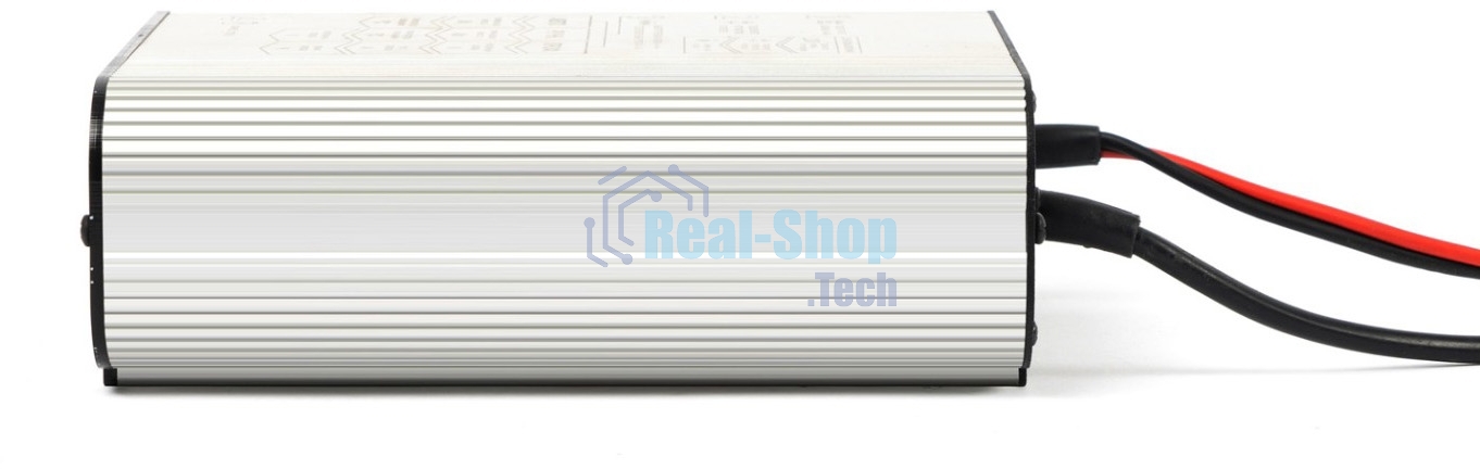 Компактное автоматическое зарядное устройство для аккумуляторов (АКБ)