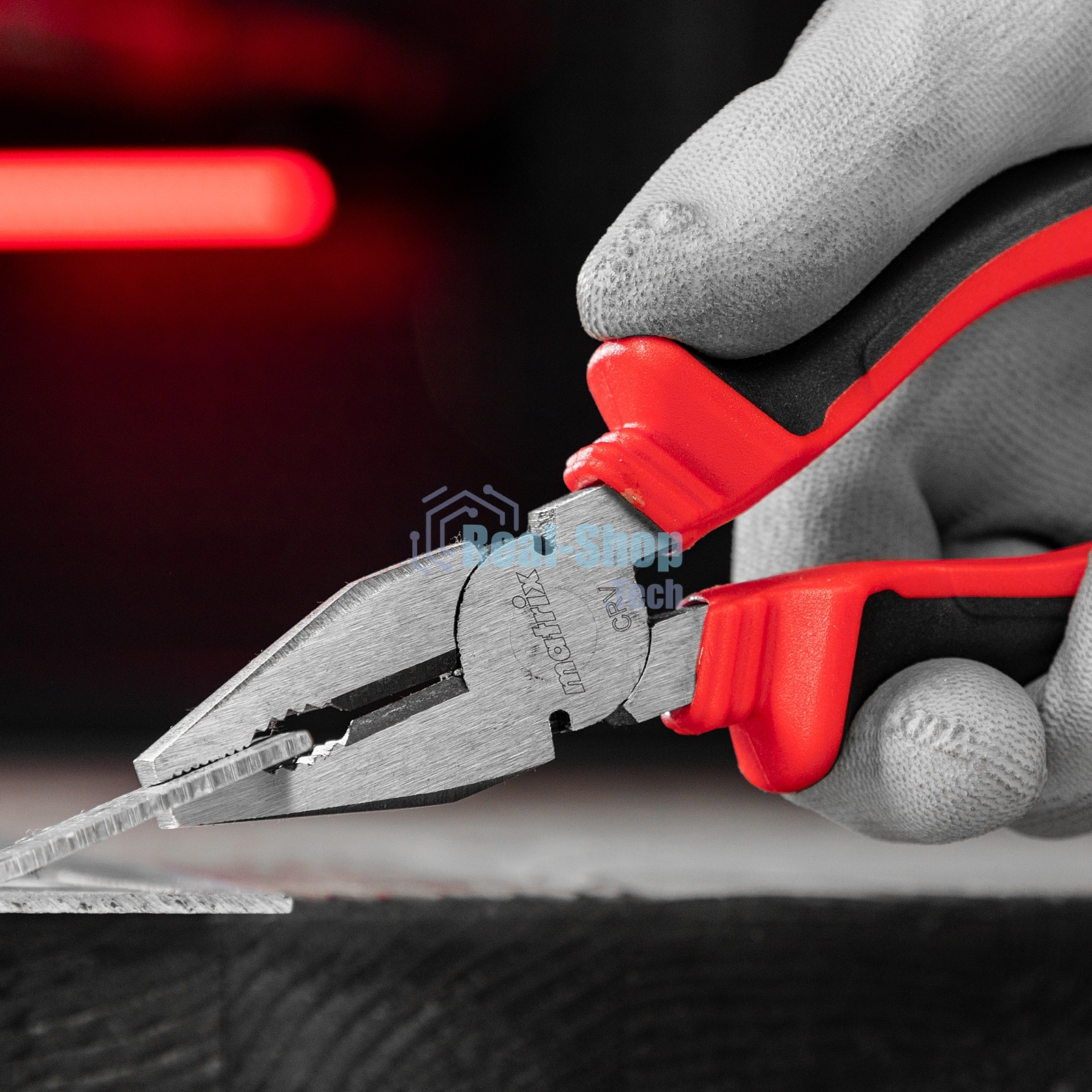 Плоскогубцы комбинированные Matrix, 160 мм, хром-ванадий, двухкомпонентные рукоятки