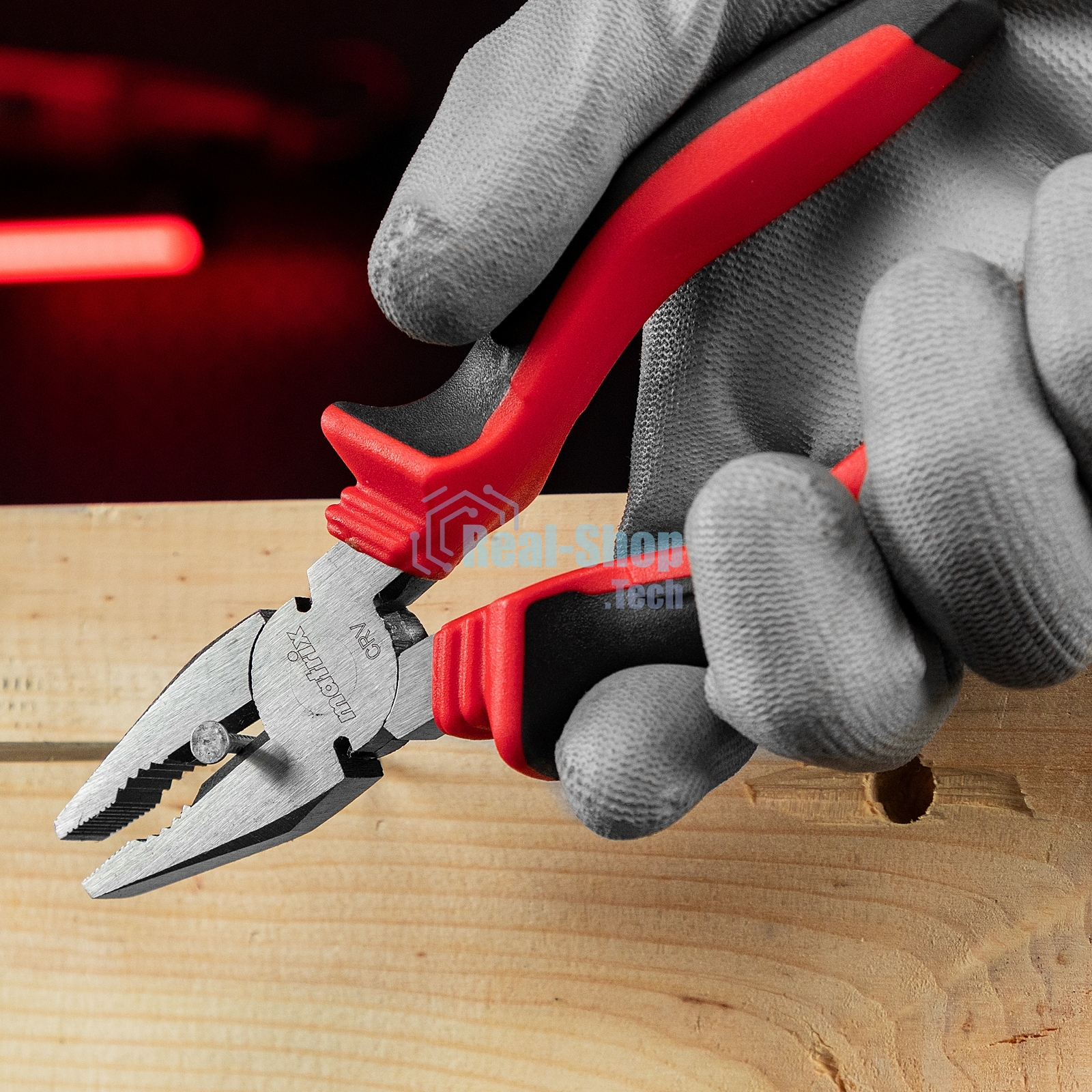 Плоскогубцы комбинированные Matrix, 160 мм, хром-ванадий, двухкомпонентные рукоятки