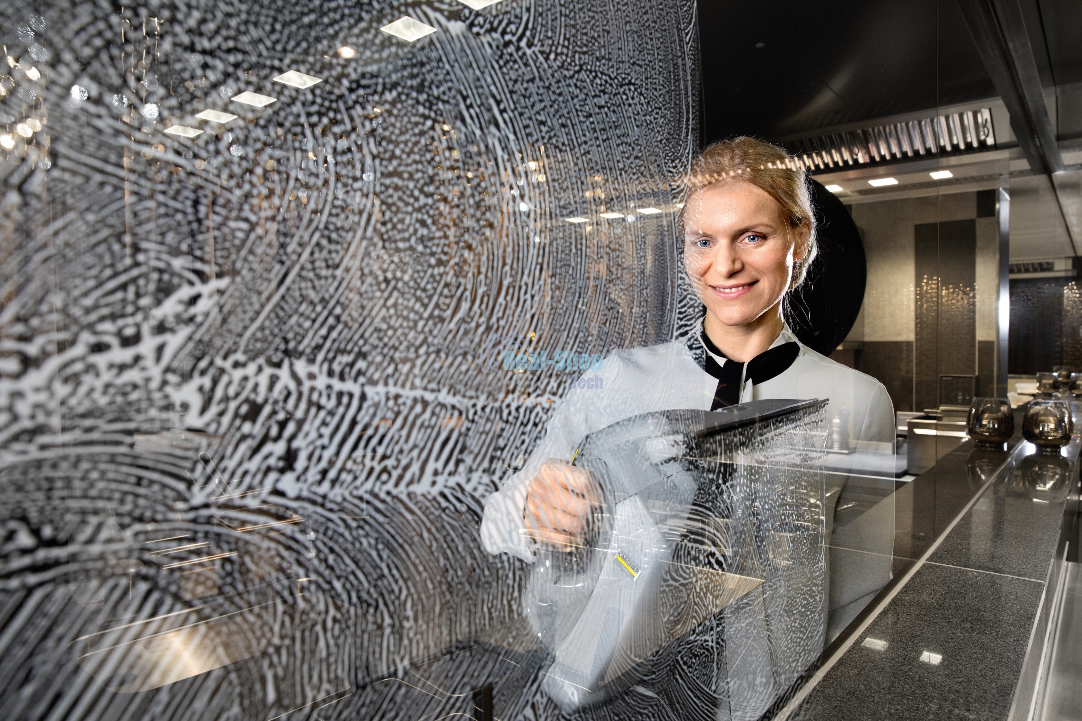 Стеклоочиститель Karcher WVP 10 шир.скреб.:280мм пит.:от аккум. серый/желтый