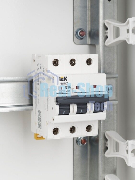 Выключатель автоматический 3п C 16А M06N ARMAT IEK AR-M06N-3-C016