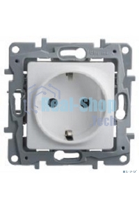 Розетка ETIKA 2К+З на винтах, белый ETIKA Розетка 2К+З на винтах, белый