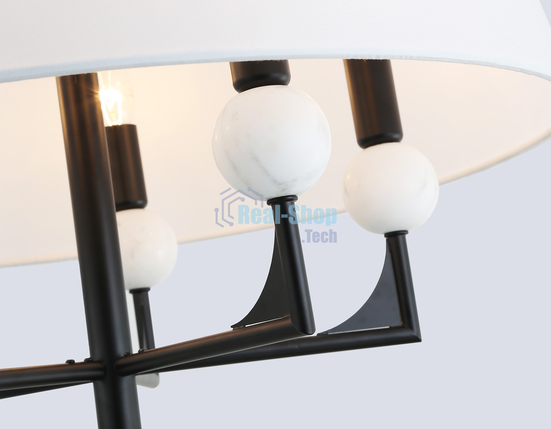 Люстра Ambrella light LH75150/5 BK/FR черный/белый матовый E14*5 max 40W D580*590