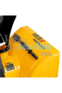 Бензиновая снегоуборочная машина Denzel SBM 610, 212cc, ручной старт, фара