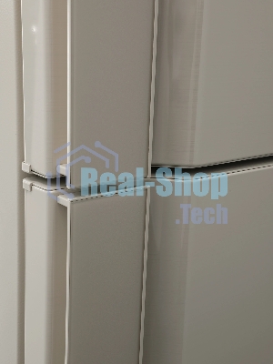 Холодильник Hitachi R-V660PUC7-1 BEG бежевый двухкамерный 405/145л морозилка сверху, No Frost