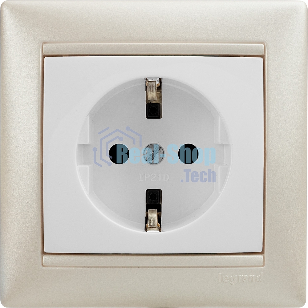 Розетка электрическая Valena с заземлением (белая)