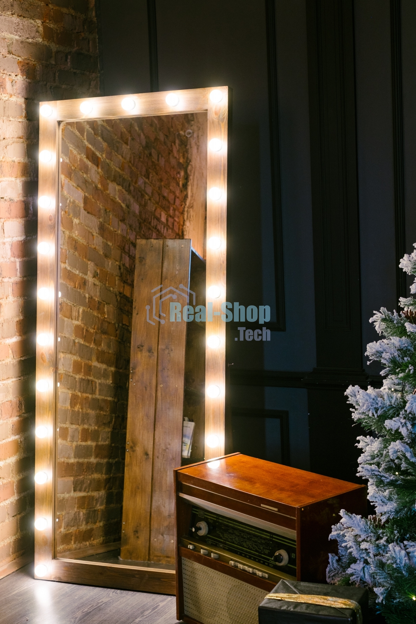 Гирлянда Neon-night LED Galaxy Bulb String 10м, черный каучук, 30 лампx6 LED теплый белый, влагостойкая IP65