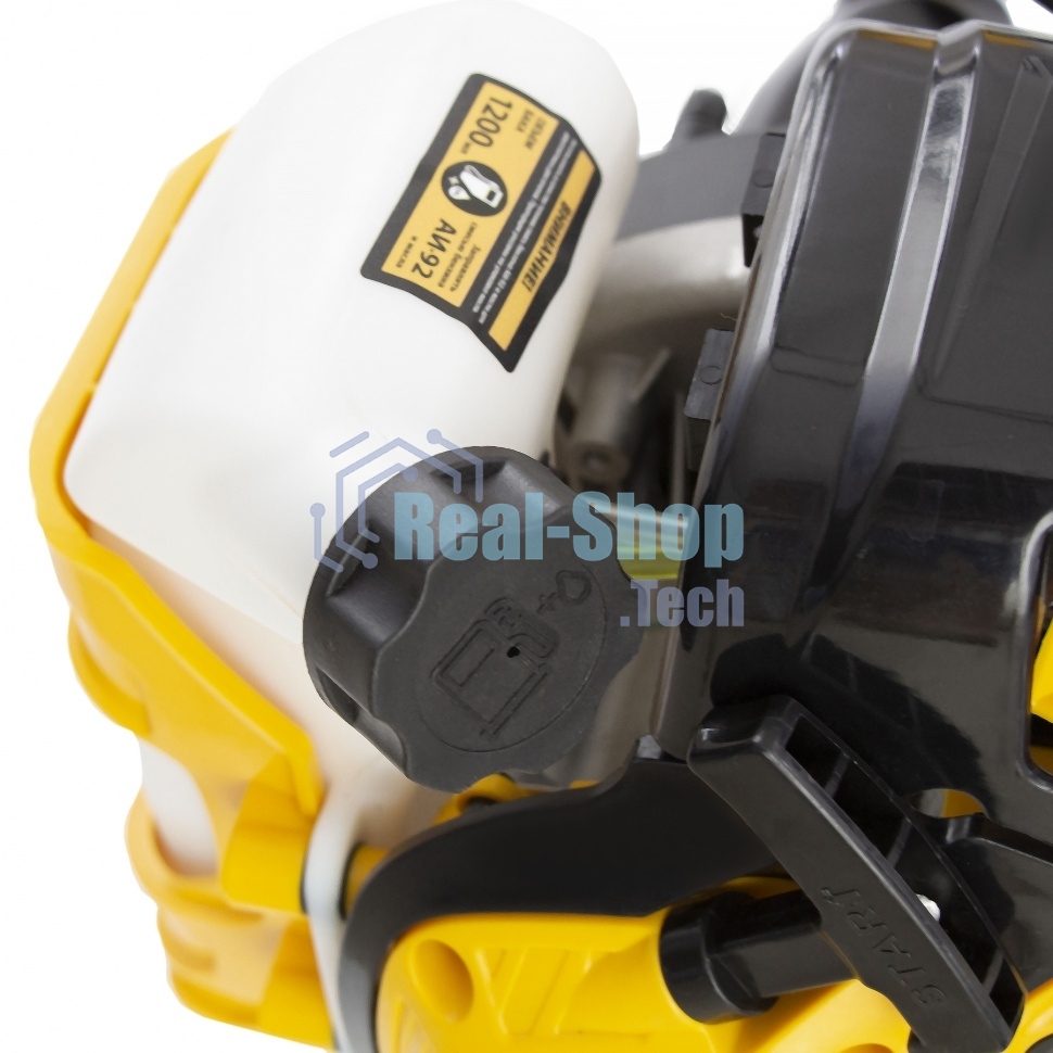 Триммер бензиновый Denzel DTL-43S, 43 см3, разъемная штанга, состоит из 2 частей