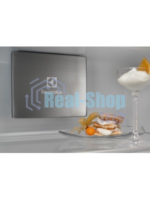 Встраиваемый холодильник Electrolux ENP7TD75S, комбинированный No Frost, Размеры ВxШxГ [мм]: 1884x696x549, сенсорное управление с символьным дисплеем, Динамическая система охлаждения в холодильной камере, система охлаждения в морозильной камере - No Frost, крепление дверцы на направляющих, A++ класс энергопотребления, Большой ящик на телескопических направляющих, MultiSpace, Flexi shelf, Инверторный компрессор