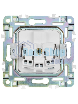 Розетка IEK SKANDY SK-R05B (SK-R11-16-K10) с заземлением, без защитных шторок 16А, бежевый