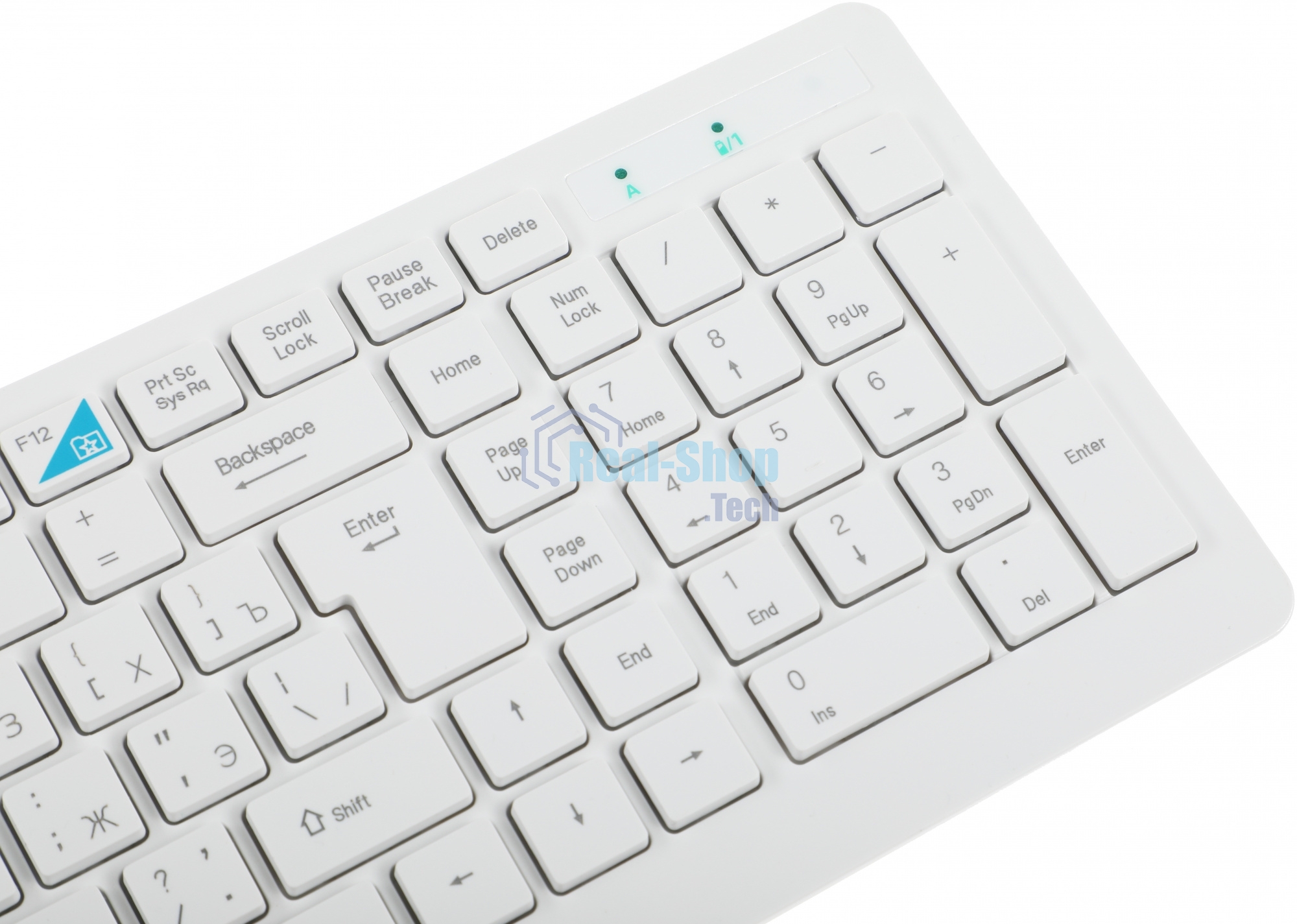 Комплект клавиатура+мышь Defender Skyline 895 беспроводной, USB, 2000 DPI, белый