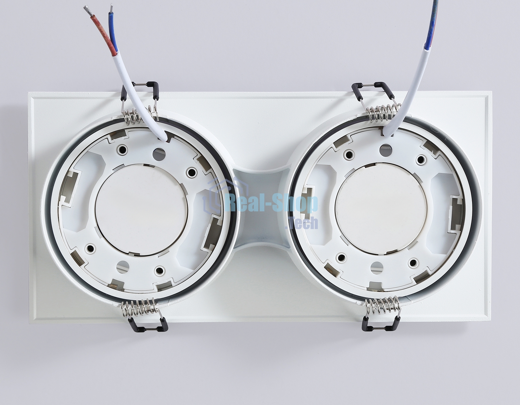 Светильник Ambrella light TN52234/2 WH белый IP20 GX53/2 220*110*44