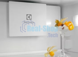 Холодильник встраиваемый ELECTROLUX ENT6MD19S3 комбинированный No Frost (морозильная камера), электронное управление, полезный объём: 269 л (207 + 62 л), перенавешиваемые двери, складная полка, полка для вина, лоток для яиц, 54x54.9x189.5 см