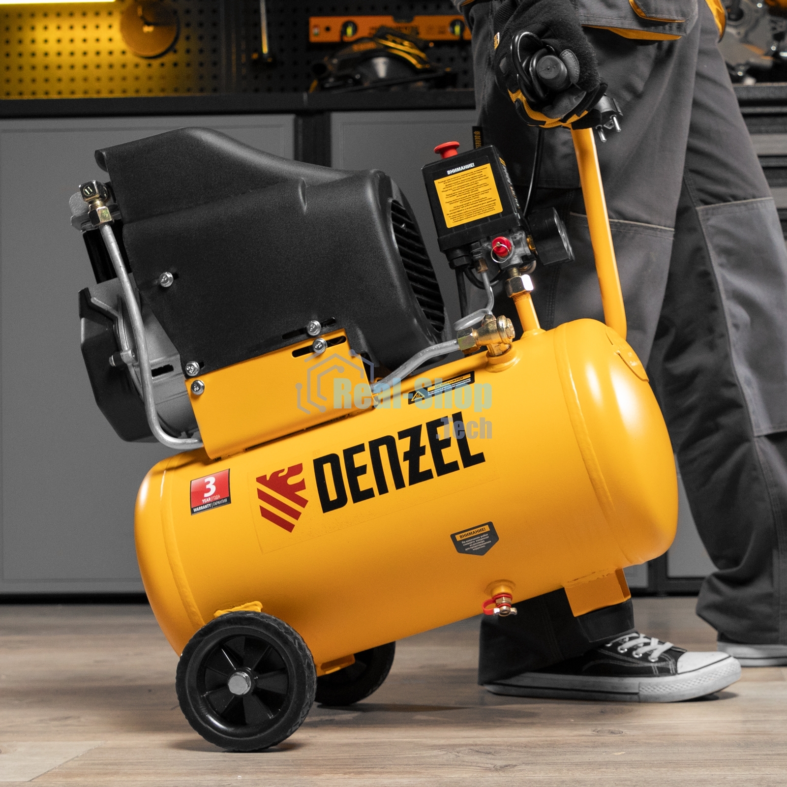 Компрессор воздушный безмасляный Denzel DLC1300/24 (58171) 1,3 кВт, 24 литра, 206 л/мин