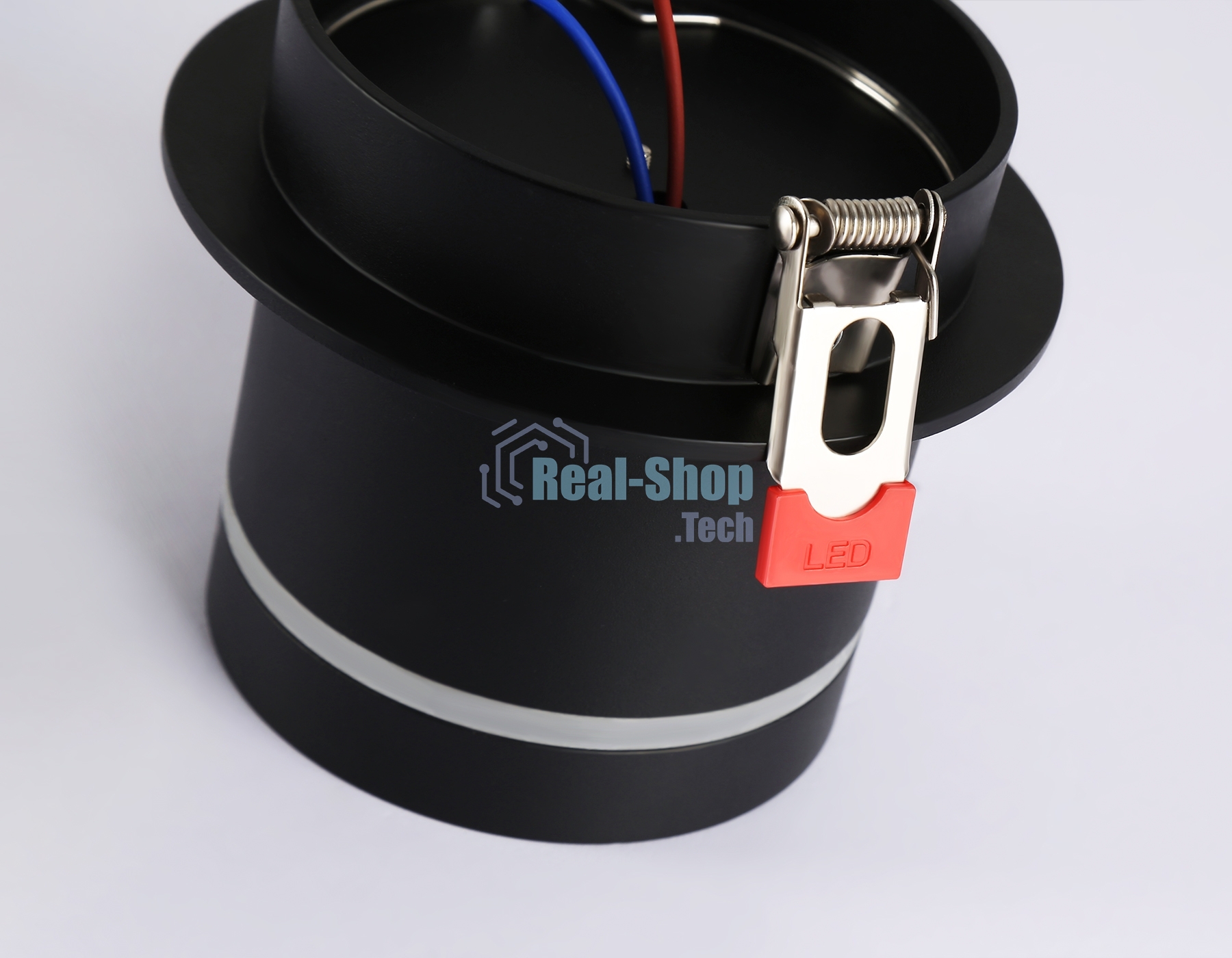 Светильник Ambrella light TA1432 SBK/FR черный песок/белый матовый GX53 D85*95