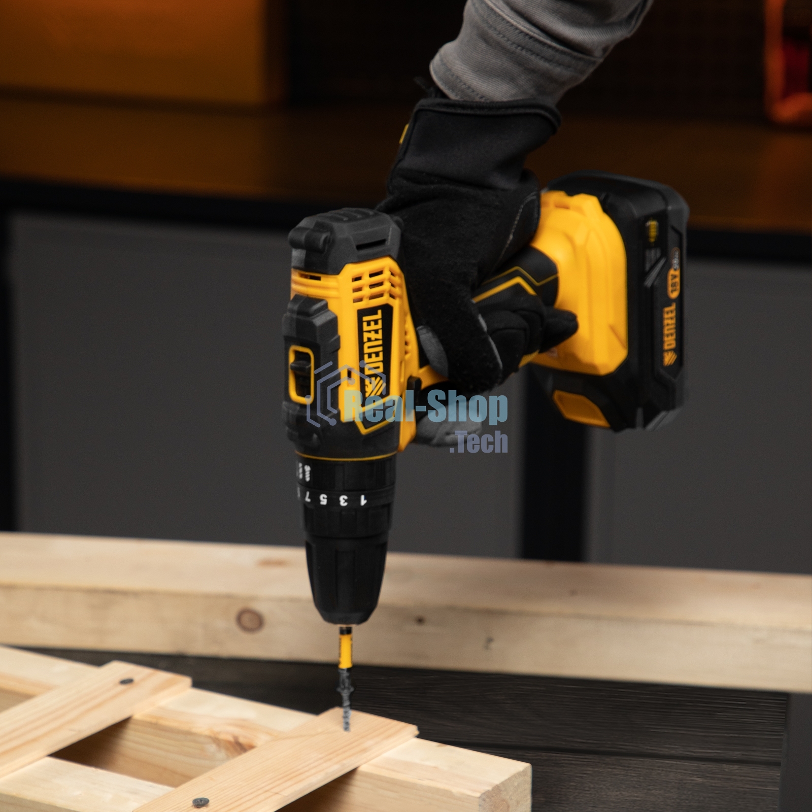 Дрель-шуруповерт аккумуляторная Denzel CID-18-0, 18В, Без АКБ и ЗУ, Ударная, Кейс