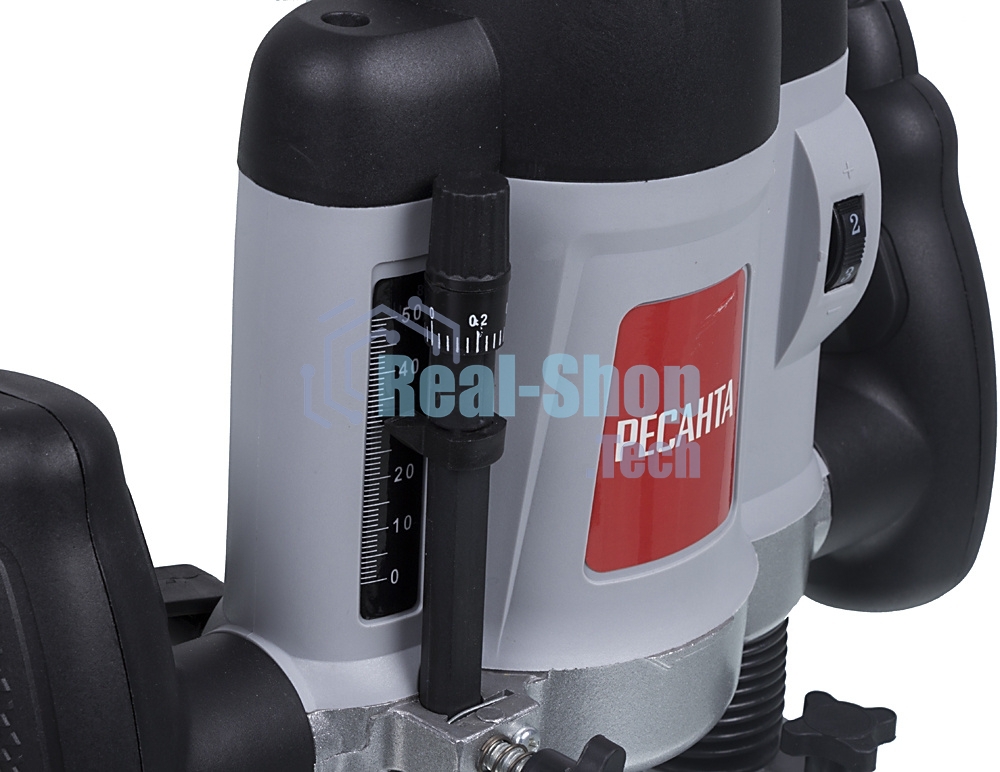 Фрезер Ресанта ФМ-1300Э 1300Вт 30000об/мин макс.ход:50мм