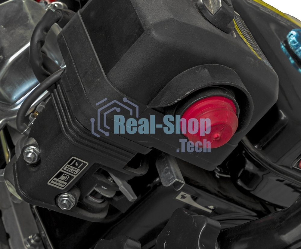 Подметательная машина Huter SGC 4100S бензиновый, 6.5 л.с., самоходный
