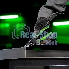 Плоскогубцы комбинированные Сибртех, 180 мм, фосфатирование, трехкомпонентные рукоятки