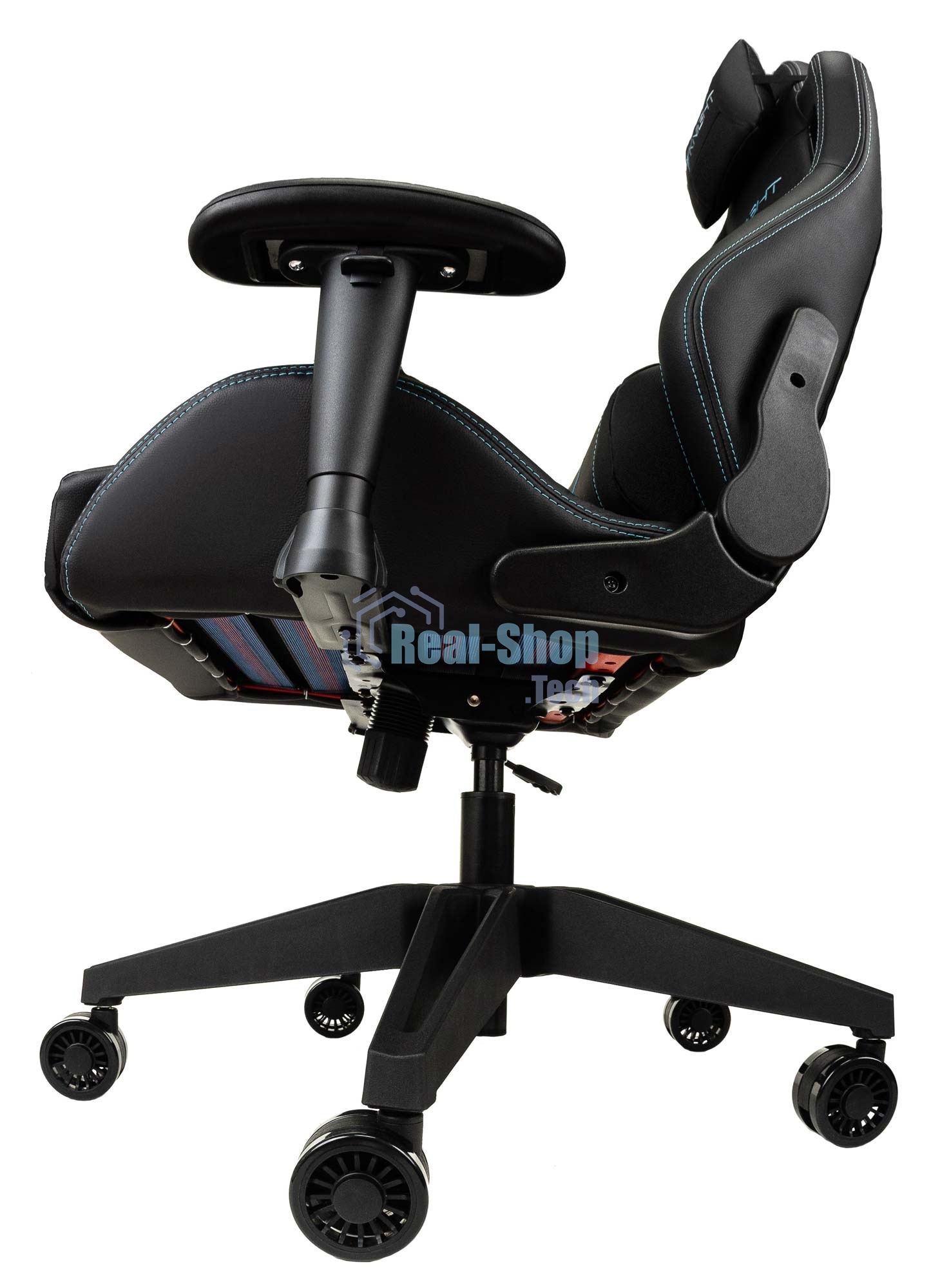 Кресло игровое Knight Outrid Smile черный эко.кожа крестов. пластик