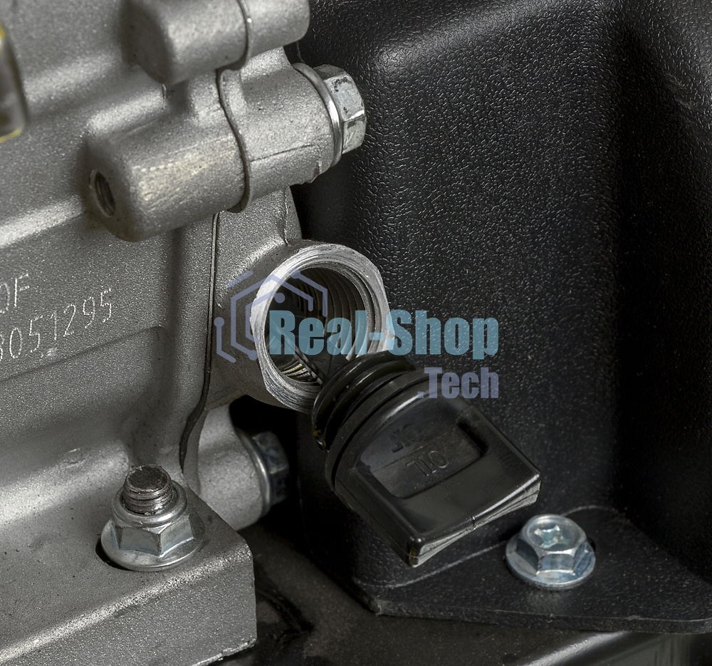 Подметательная машина Huter SGC 4100S бензиновый, 6.5 л.с., самоходный