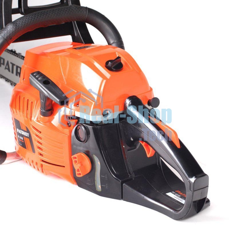 Бензопила PATRIOT PT4518 220105550 раб. объем 45сс, 2,9 л.с, шина 18