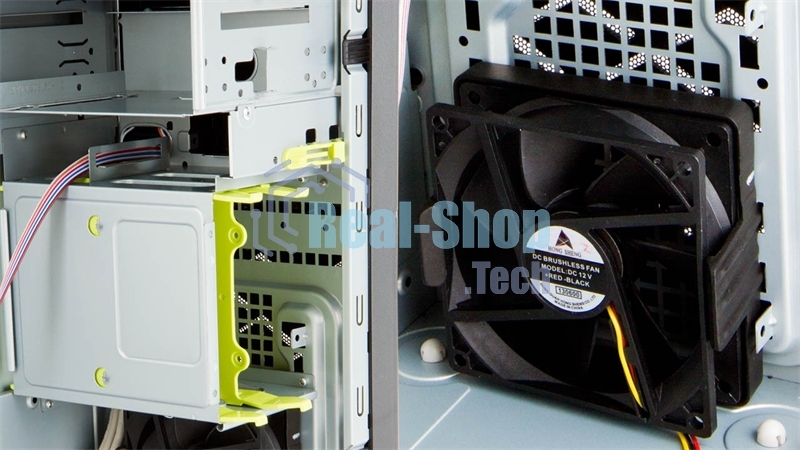 Компьютерный корпус Mini Tower InWin EFS712 Black U3*2+U2*2+A(HD) + front fan holder + Screwless mATX (без блока питания)