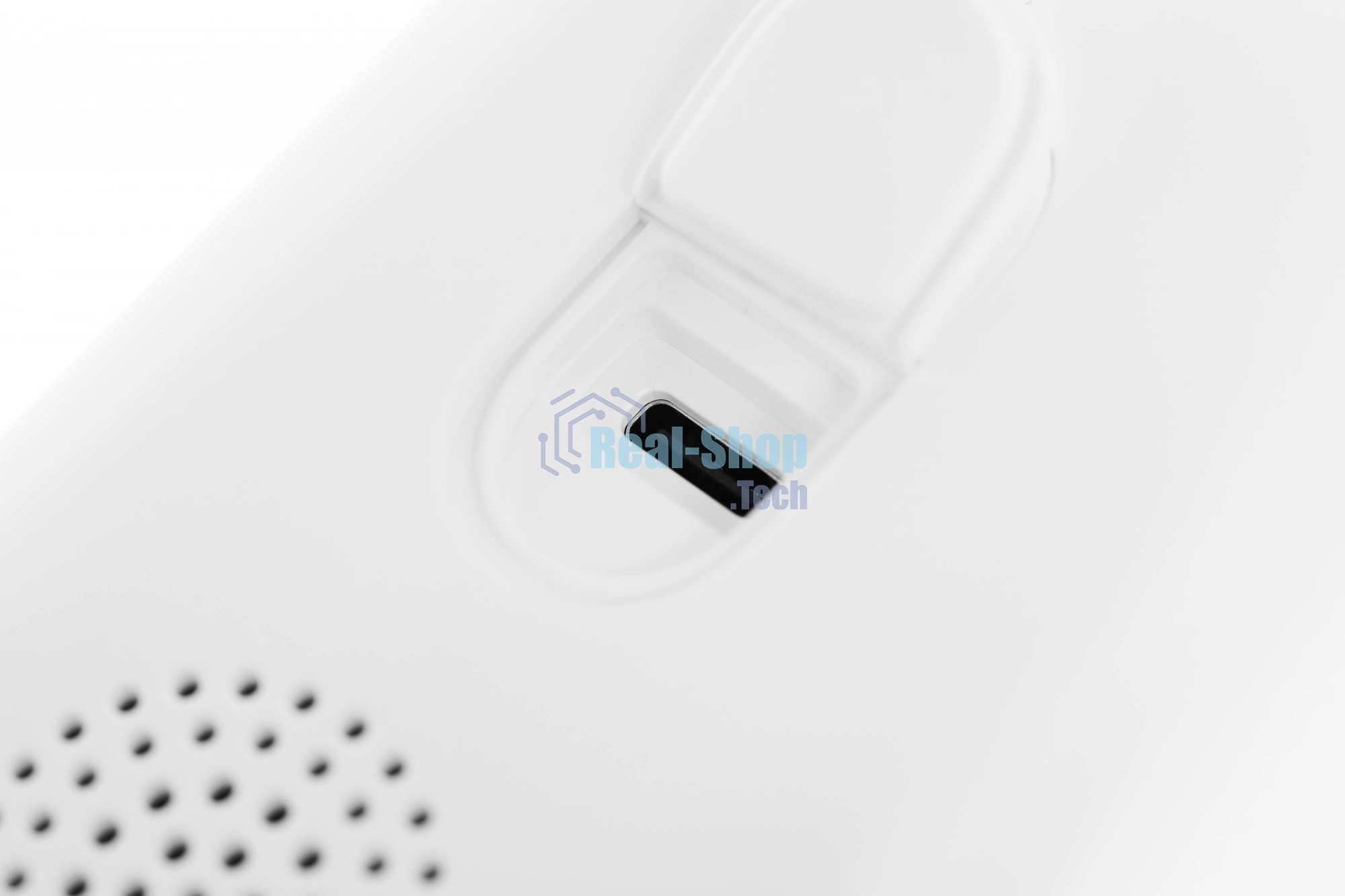 Камера IP Xiaomi Outdoor Camera BW500 белый BHR8301GL (4 Mп, 2560x1440, Wi-Fi, IP67, 10000 mAh)