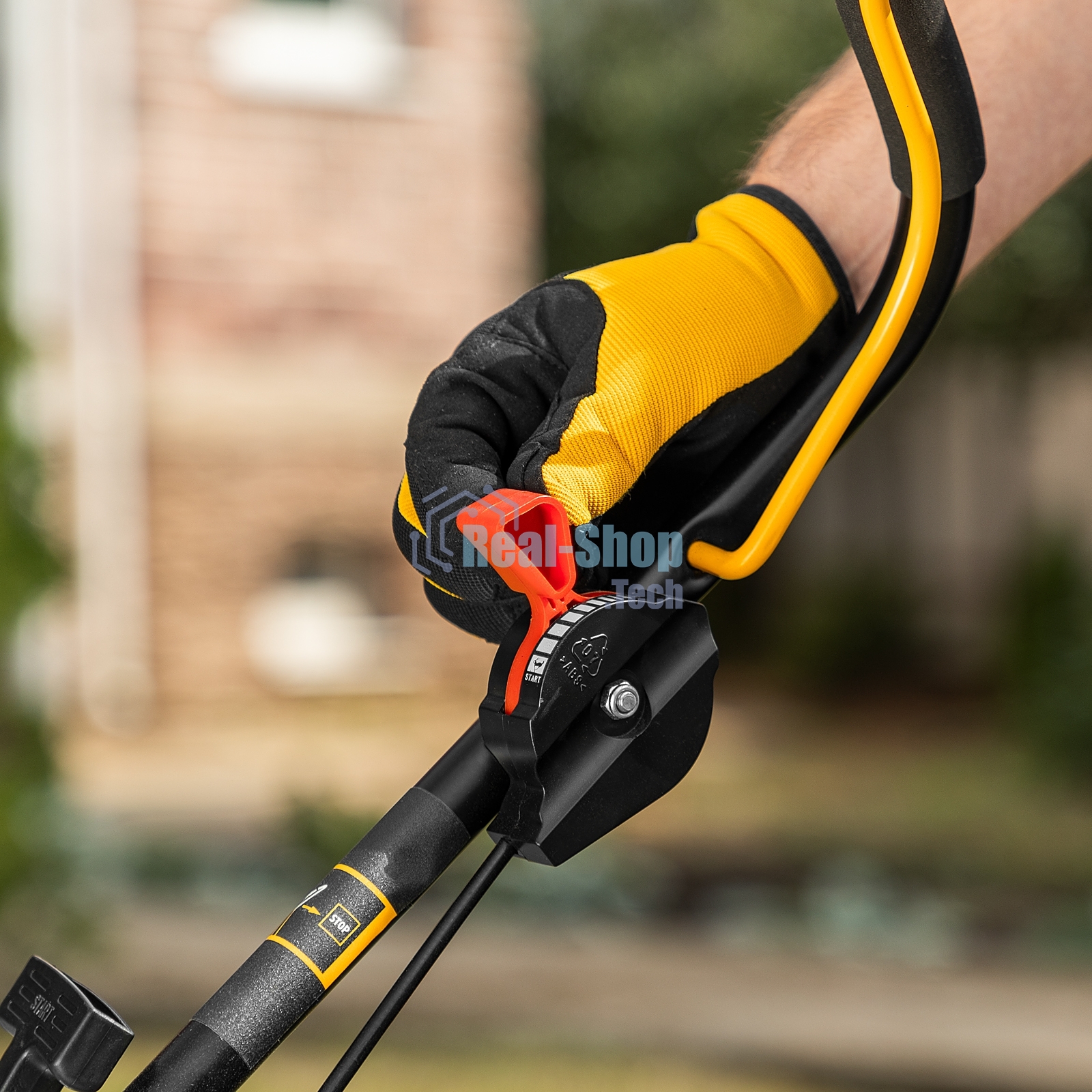 Скарификатор-аэратор бензиновый Denzel SAG-400, 212 см3, -15/+10 мм, 40 см