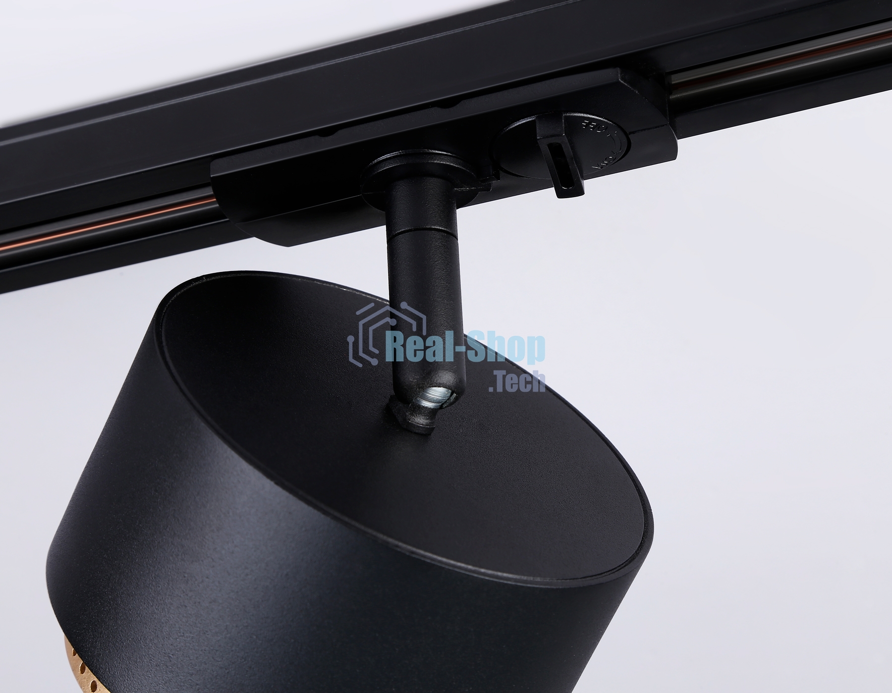 Трековый однофазный светильник Ambrella light GL5381 BK/GD черный/золото GX53 max 12W D95*130