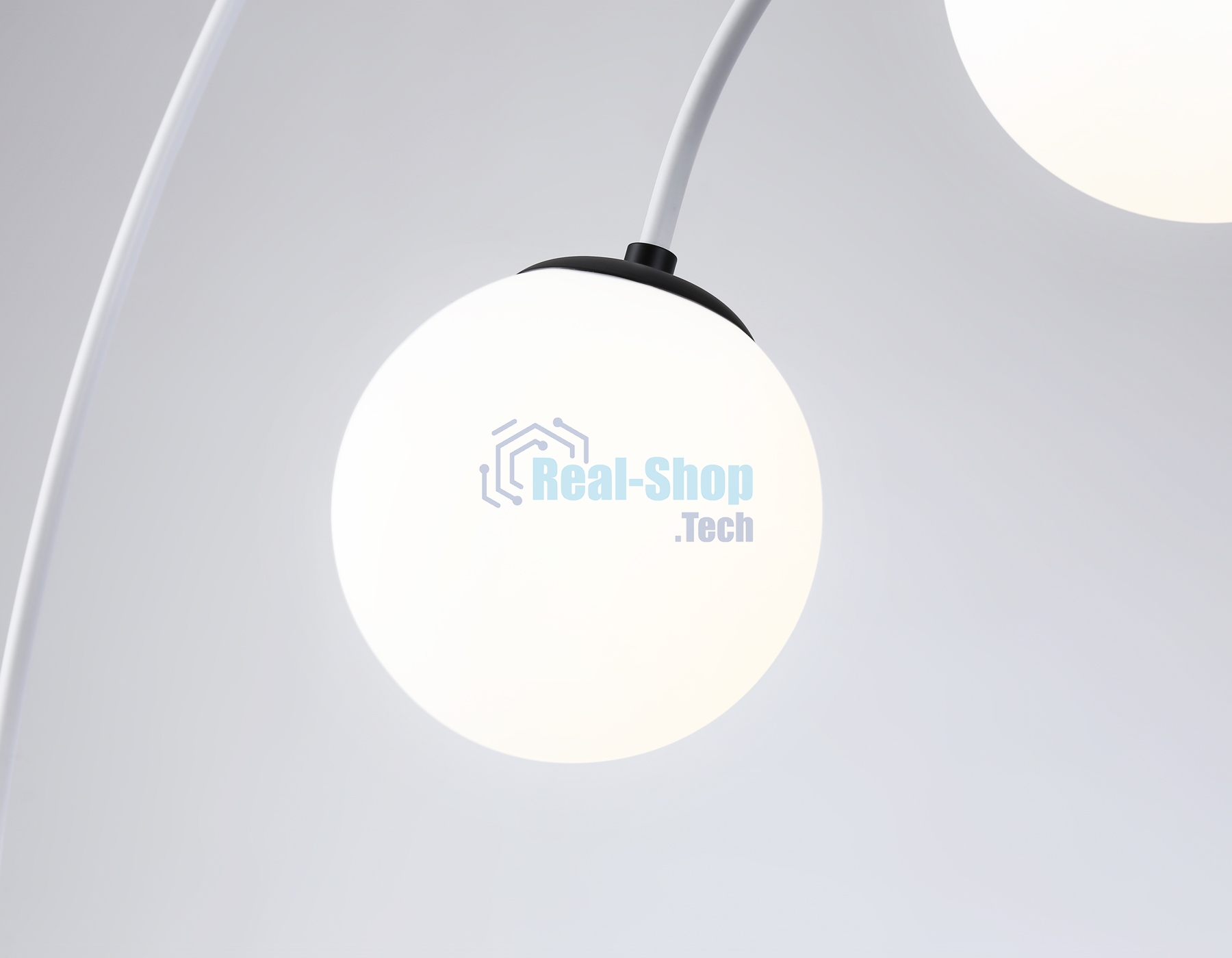 Светитльник Ambrella Light TR2572/4 WH/BK белый/черный E27/4 max 60W D790*1120