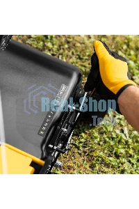 Скарификатор-аэратор бензиновый Denzel SAG-400, 212 см3, -15/+10 мм, 40 см